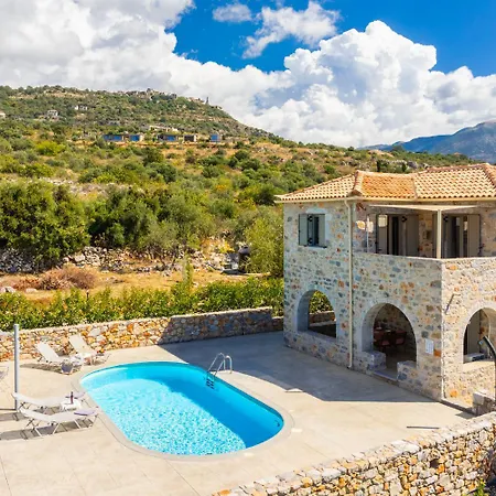 Villa Dioni Tria