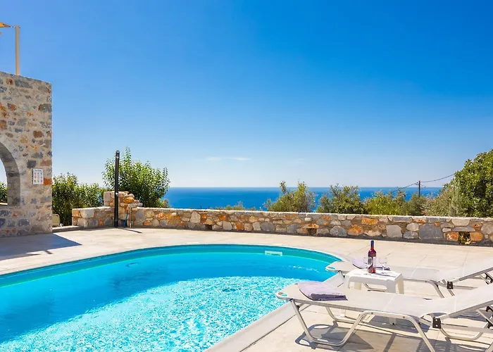 Dioni Tria * Pirgos (Mani)