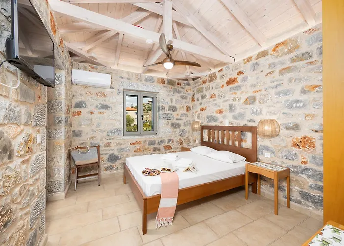 Villa Dioni Tria Pírgosz